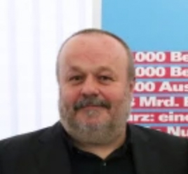 Achim Knapp