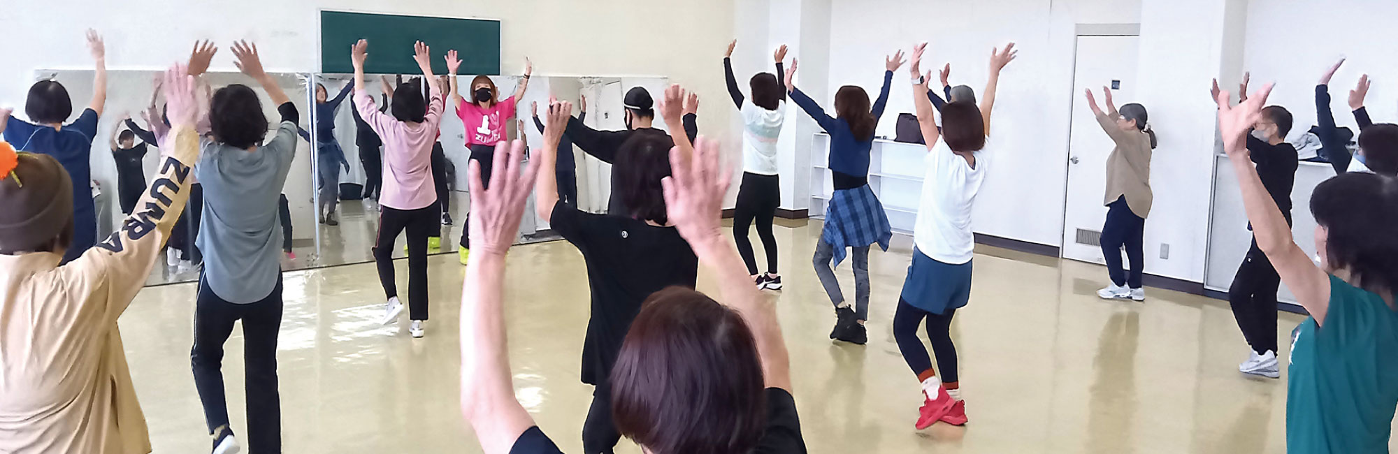 エアロビクスやヨガや体操などのあわらトリムクラブ