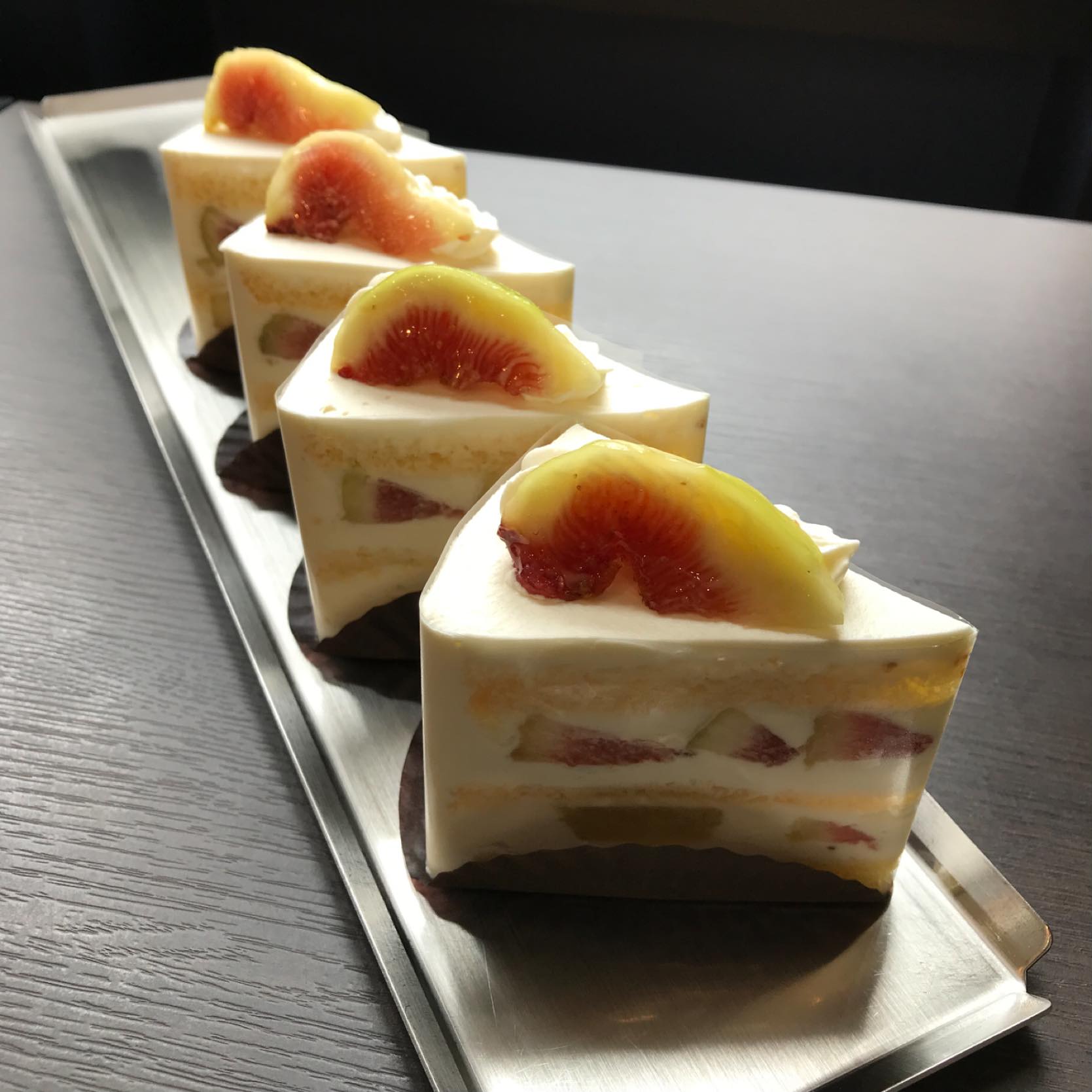 本日のカットショートケーキはイチジク