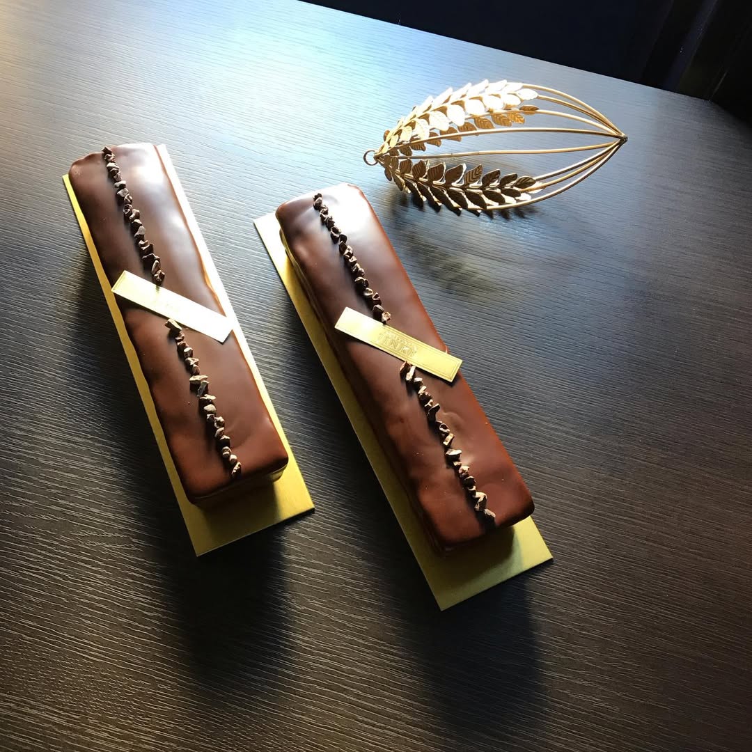 ご予約限定のスペシャルケークショコラ フランボワーズ　予定数に到達しましてご予約受付を終了させて頂きます