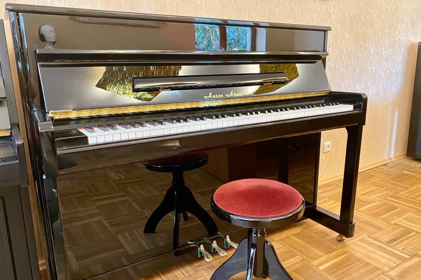 Klavier A.Atzert 110T schwarz poliert