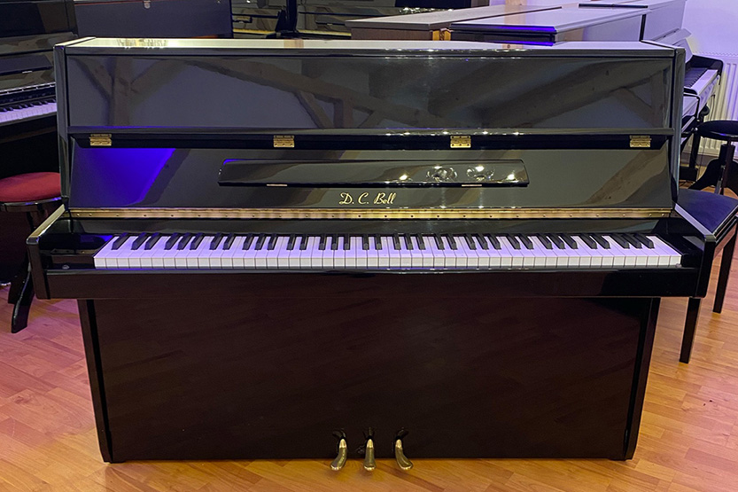 Klavier D.C.Bell 108-Modern schwarz poliert