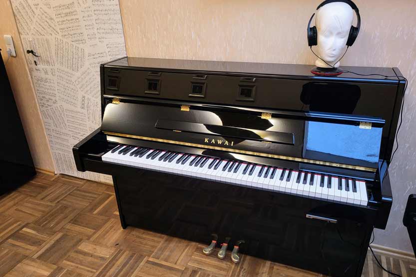 Klavier Kawai K-15 ATX schwarz poliert 