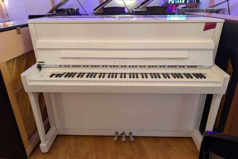 Klavier Kawai K200 weiß poliert 