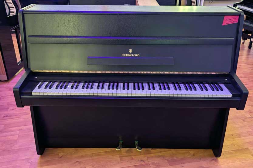 Klavier Steinway & Sons Model Z schwarz 