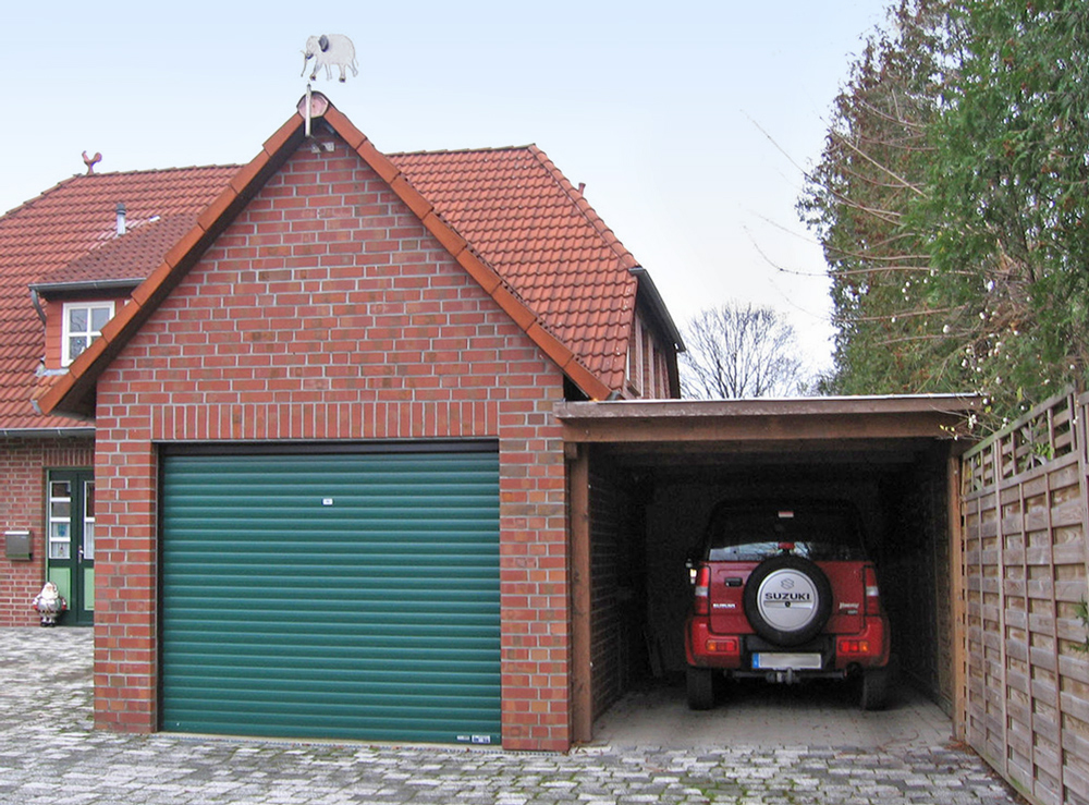 Produkte nach Maß: Rollläden / Fenster / Türen / Markisen