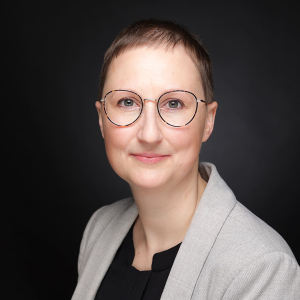 Referent Kathrin Schneikert