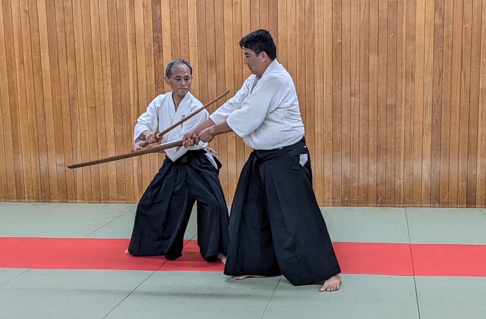 武器から動きを学ぶ稽古
