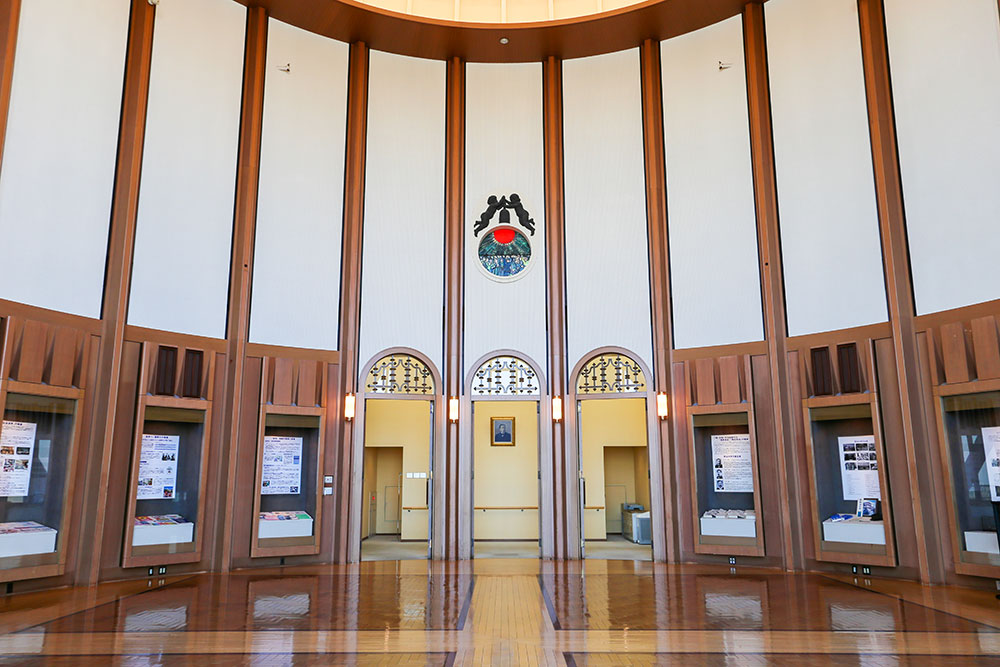 岸本辰雄ホール