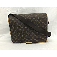  LOUIS VUITTON(ルイヴィトン) モノグラム ジベシエールMM M42247 ショルダーバッグ