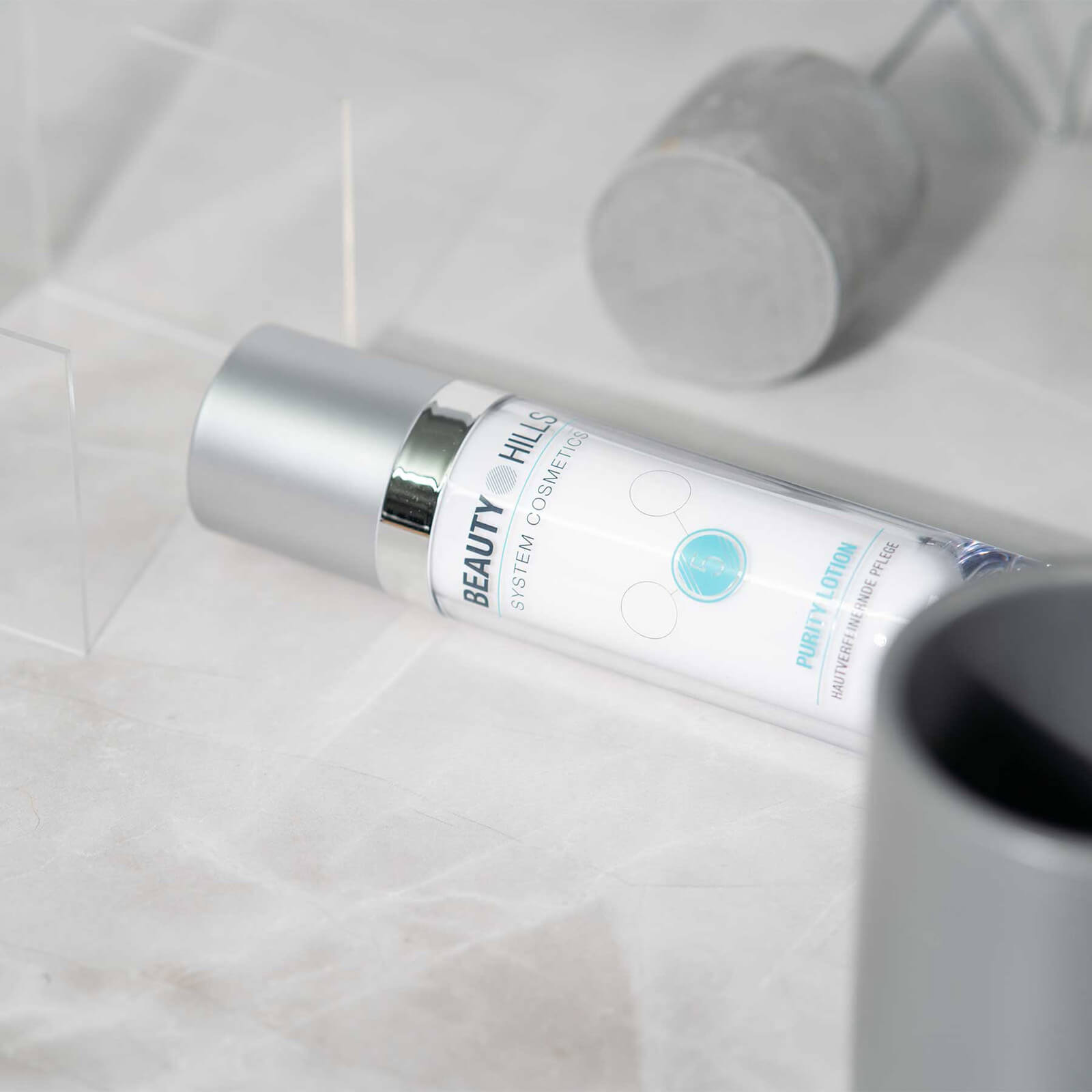 Kosmetik für fettige Haut - Beauty Hills Schweiz