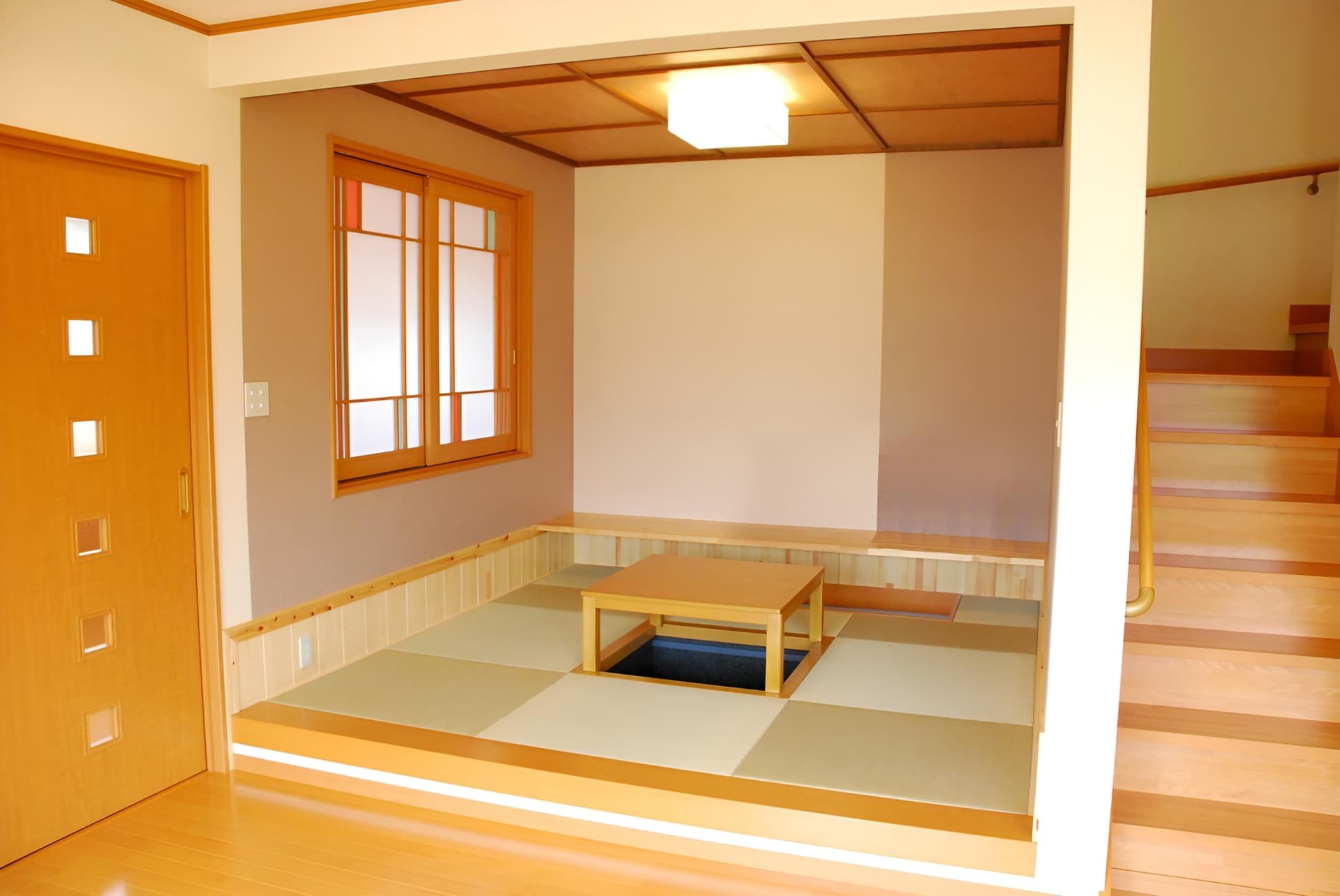 掘りごたつの和室