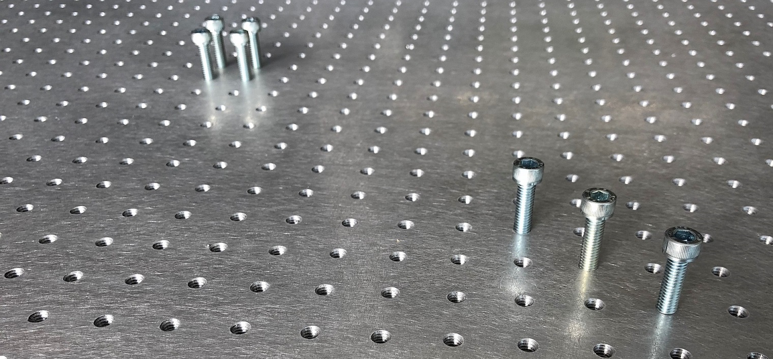 INDIVIDUELLE RASTERLOCHPLATTEN