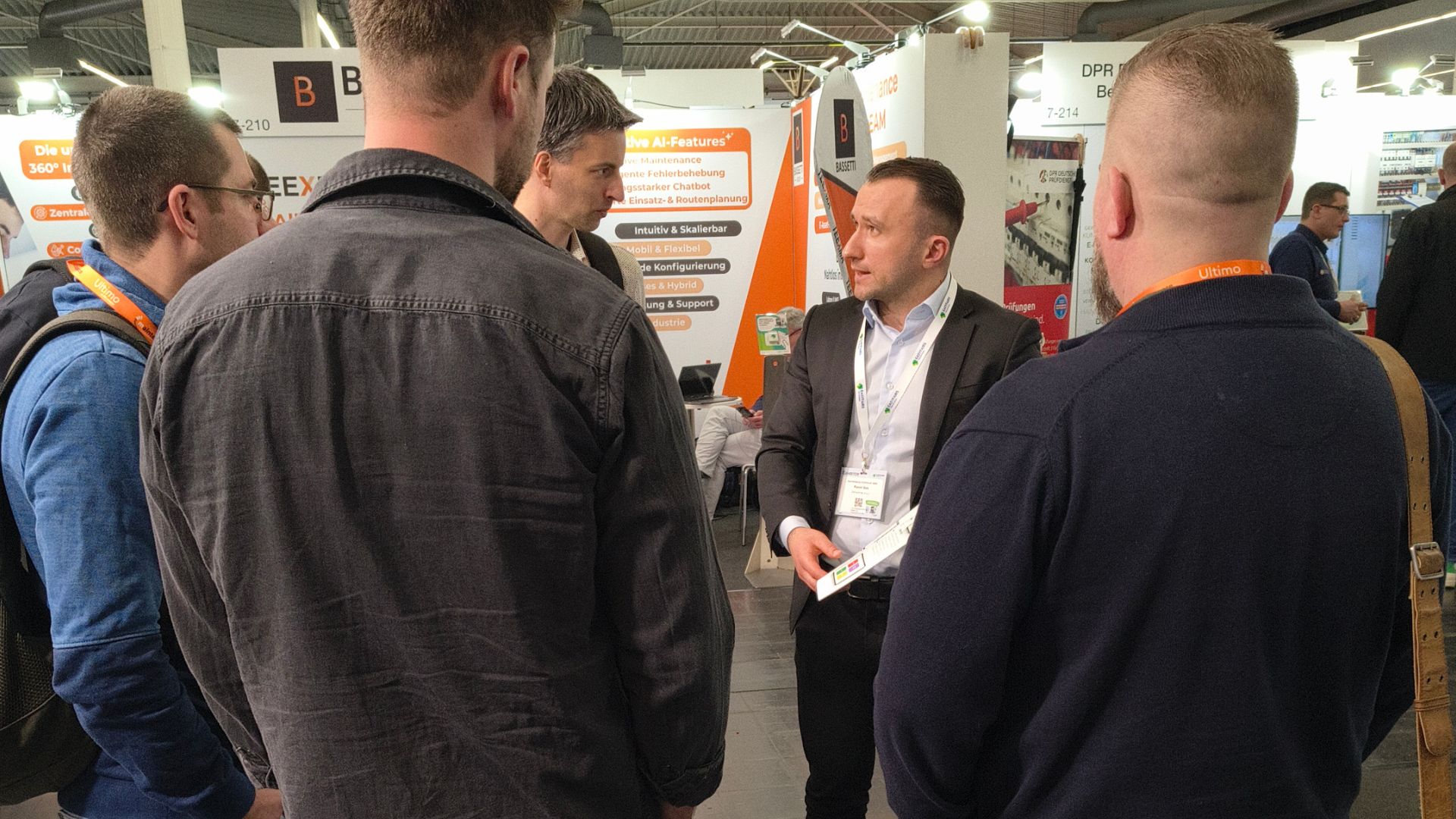 Paweł Bęś logistics expert