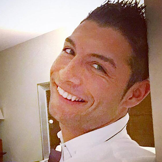 Cristiano Ronaldo Double Doppelgänger Saki Bilder und Vergleiche