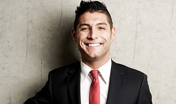Fußball Freestyler Saki als authentisches Testimonial und Markenbotschafter für Sportmarken