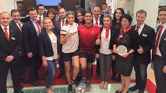 Fußball Freestyler Show-Act als Eyecatcher für Messestände und Ausstellungen