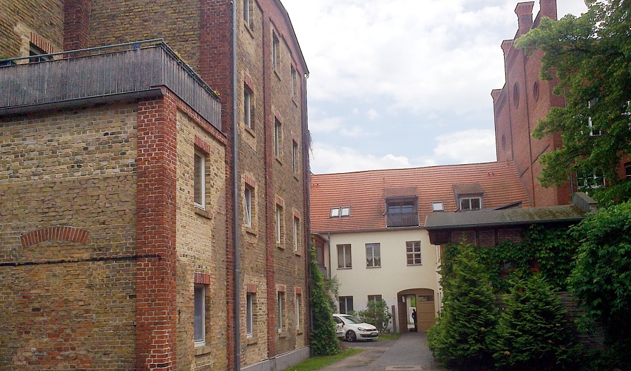 Große Münzenstraße 13